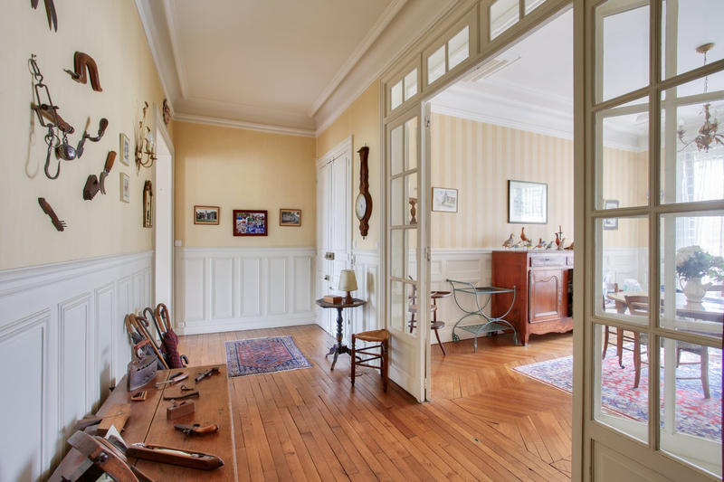 Appartement - 153 m² - 5 pièces