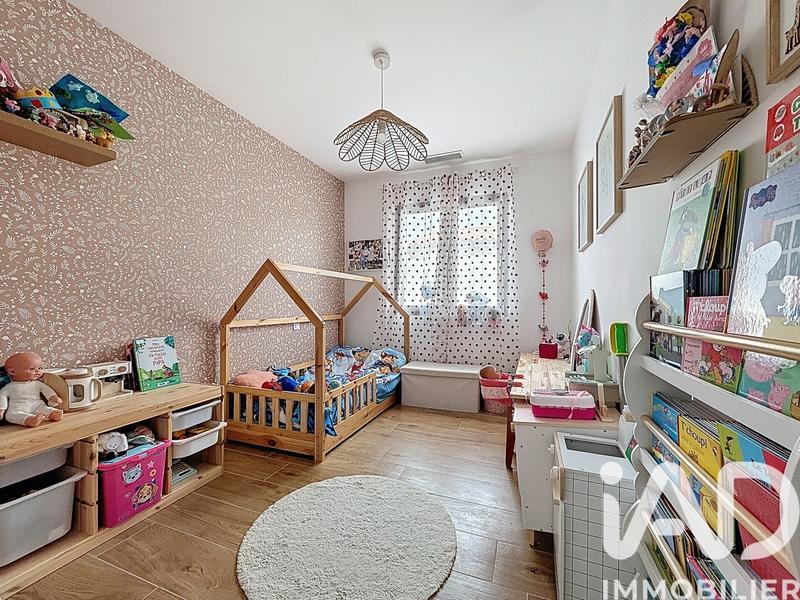 Maison - 96 m² - 5 pièces