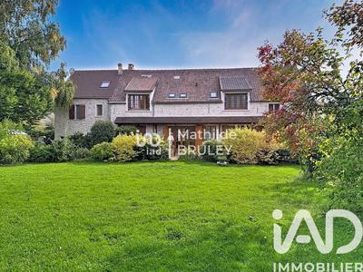 Maison - 262 m² - 11 pièces