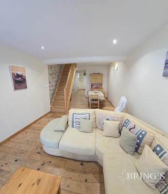 Maison - 80 m² - 6 pièces