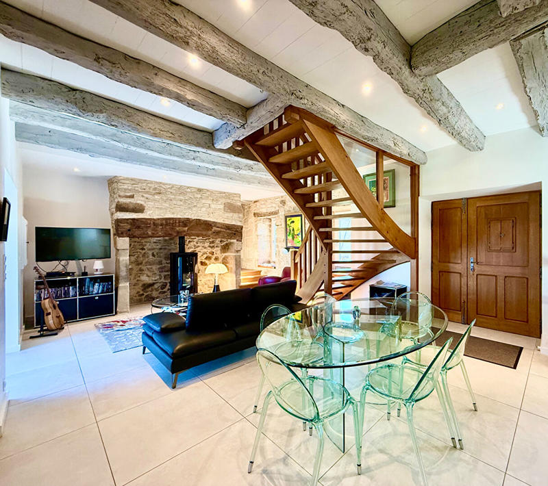 Maison - 105 m² - 5 pièces