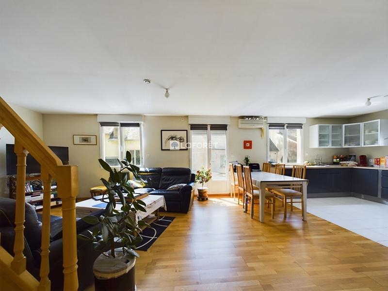 Maison - 126 m² - 7 pièces