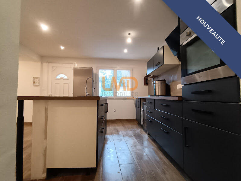 Maison de village - 84 m² - 4 pièces