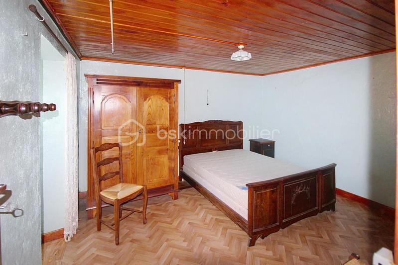 Corps de ferme - 100 m² - 5 pièces