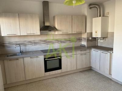 Appartement - 95 m² - 4 pièces