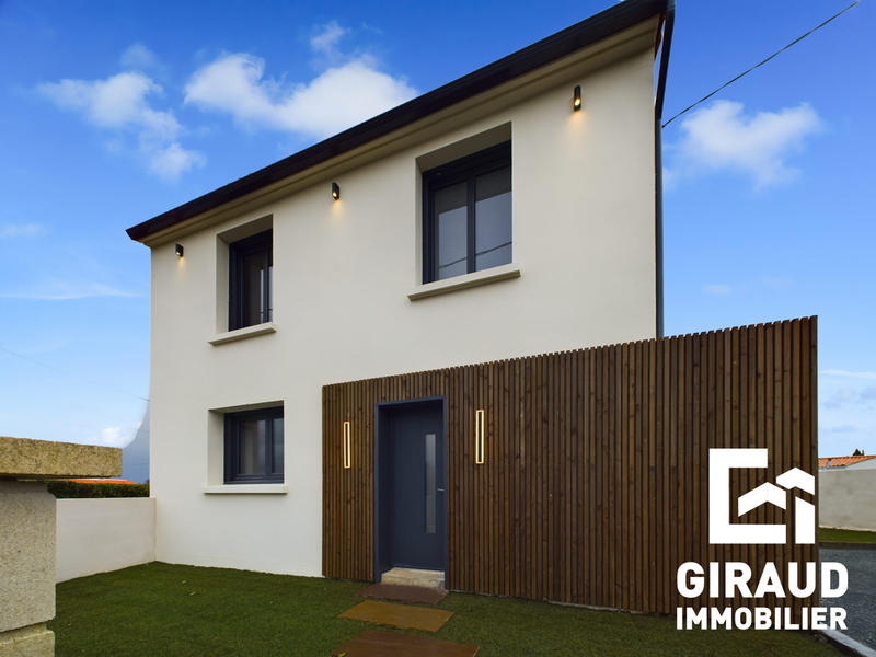 Maison - 108 m² - 6 pièces