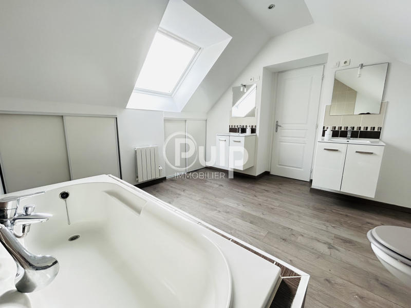 Duplex - 121 m² - 3 pièces