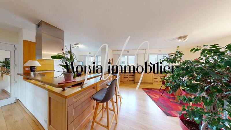 Appartement - 140 m² - 6 pièces