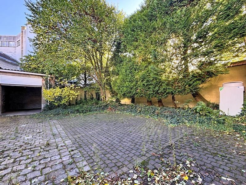 Immeuble - 570 m² - 25 pièces