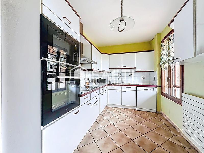 Maison - 171 m² - 7 pièces