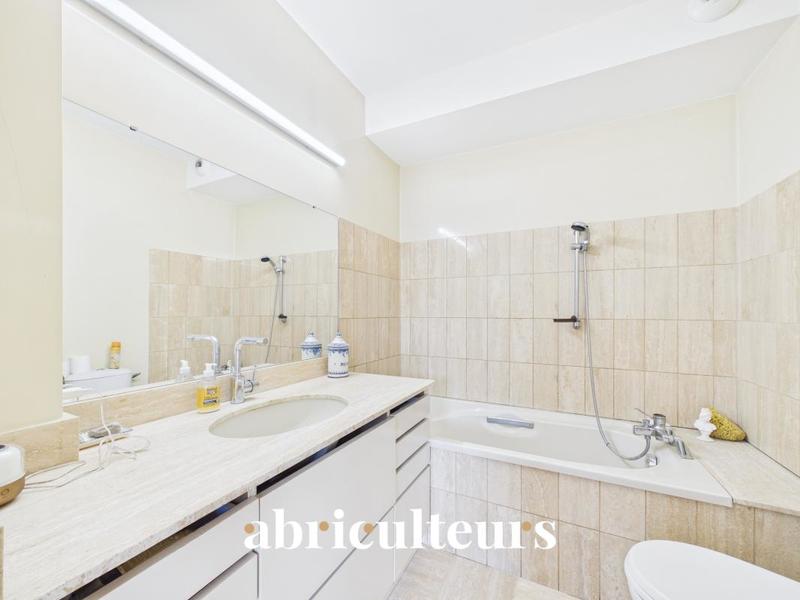 Maison ancienne - 240 m² - 8 pièces