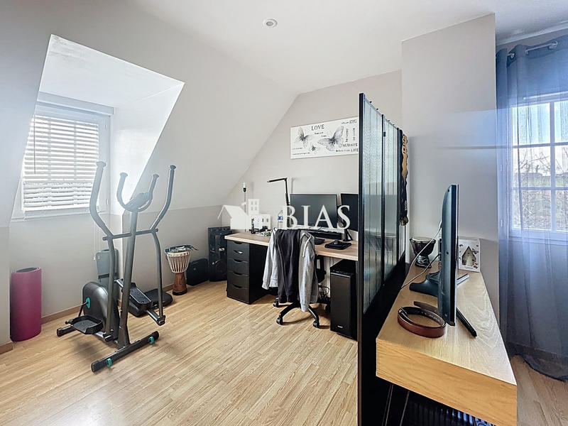 Maison - 115 m² - 4 pièces