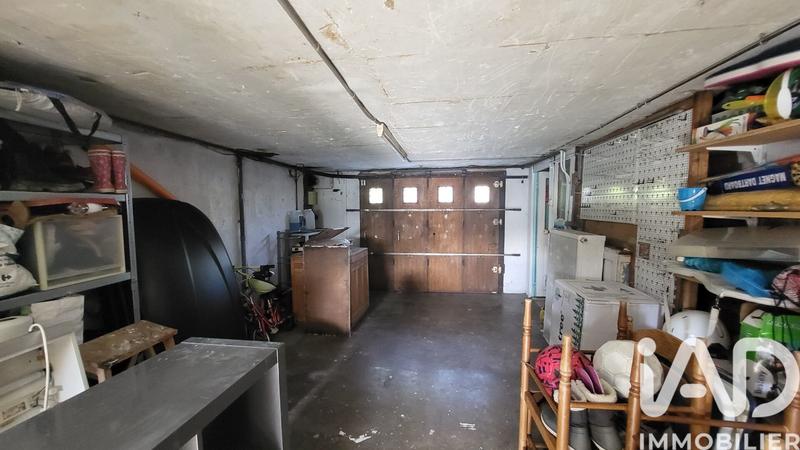 Maison - 209 m² - 7 pièces