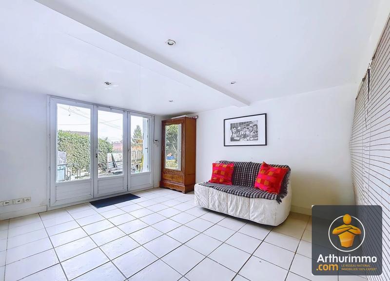 Maison - 92 m² - 5 pièces