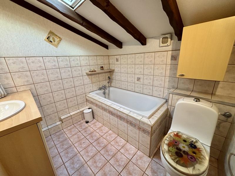 Villa - 220 m² - 7 pièces