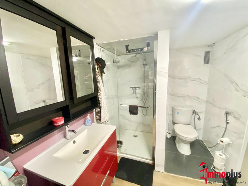 Maison - 85 m² - 5 pièces