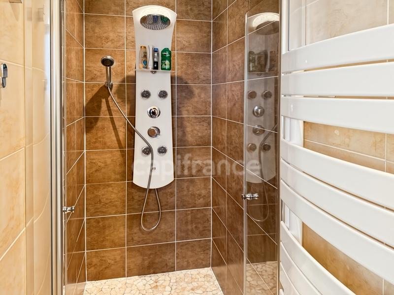 Maison - 107 m² - 5 pièces