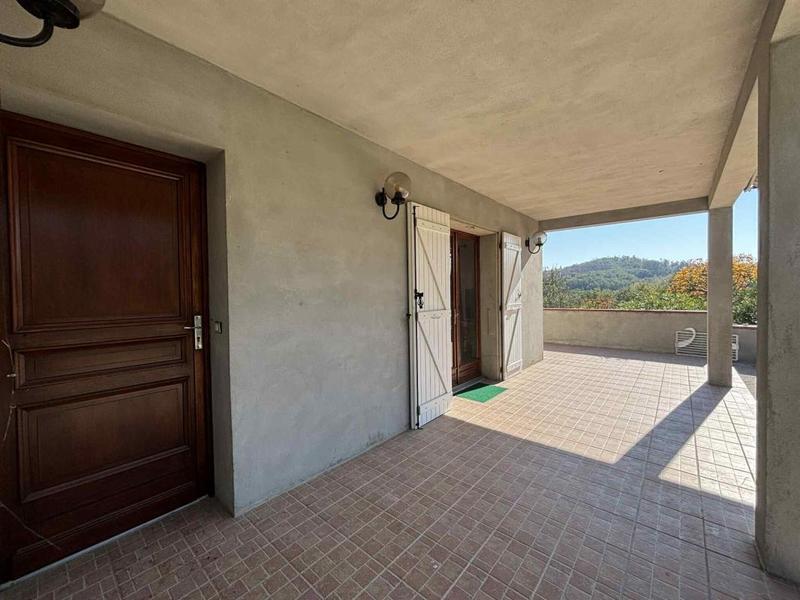 Maison - 155 m² - 5 pièces