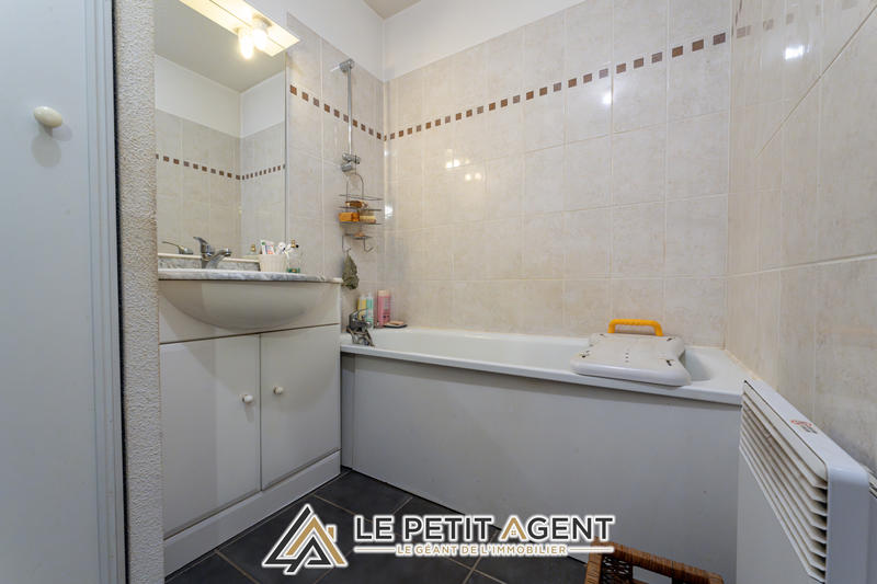 Appartement - 70 m² - 3 pièces