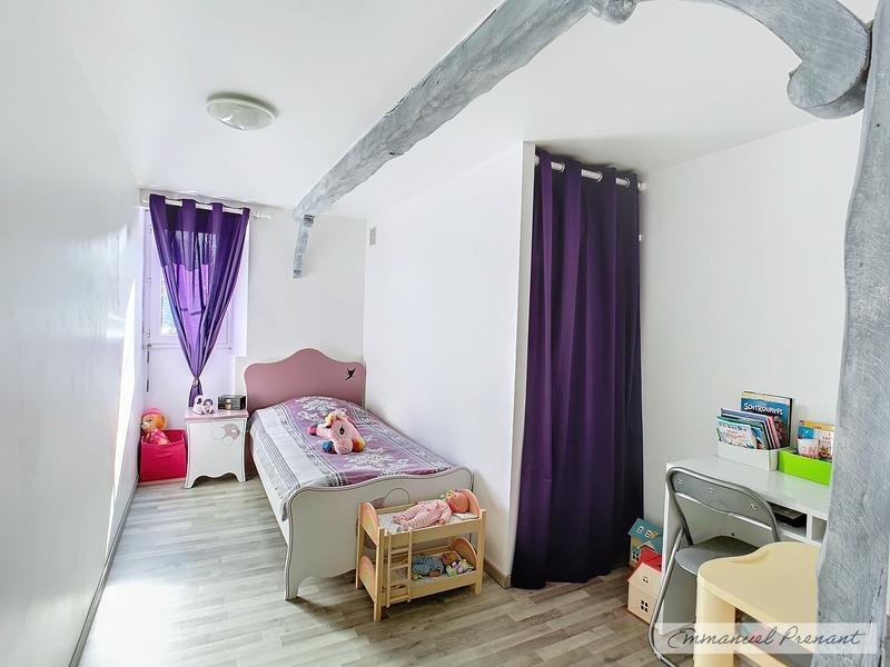 Maison - 210 m² - 10 pièces