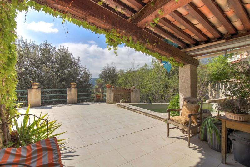 Maison - 188 m² - 6 pièces