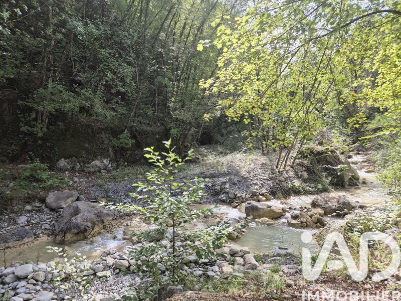 Terrain agricole - 9 300 m²