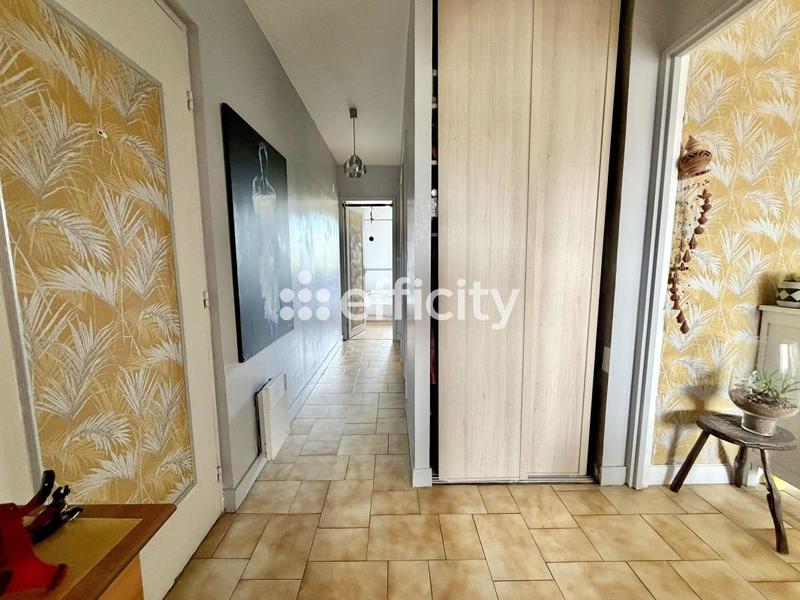 Appartement - 64 m² - 3 pièces