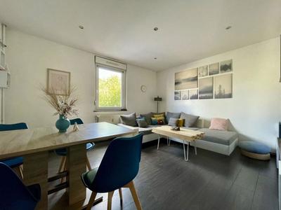 Appartement - 64 m² - 3 pièces