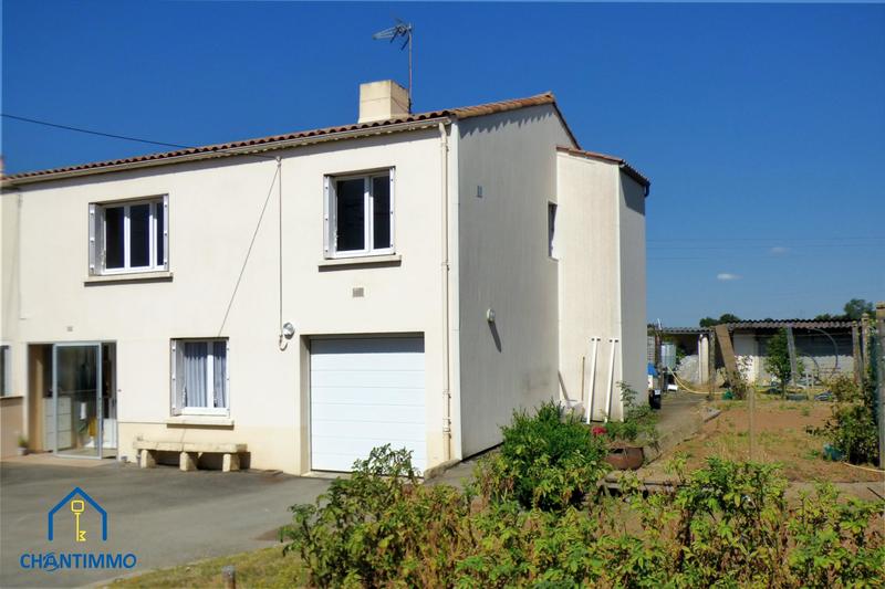 Maison - 102 m² - 6 pièces