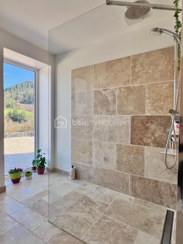 Villa - 175 m² - 4 pièces