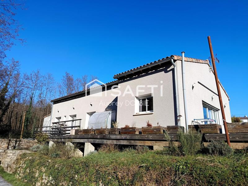 Maison - 132 m² - 5 pièces