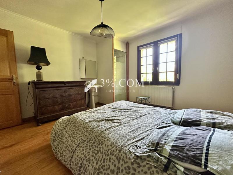 Maison - 169 m² - 8 pièces