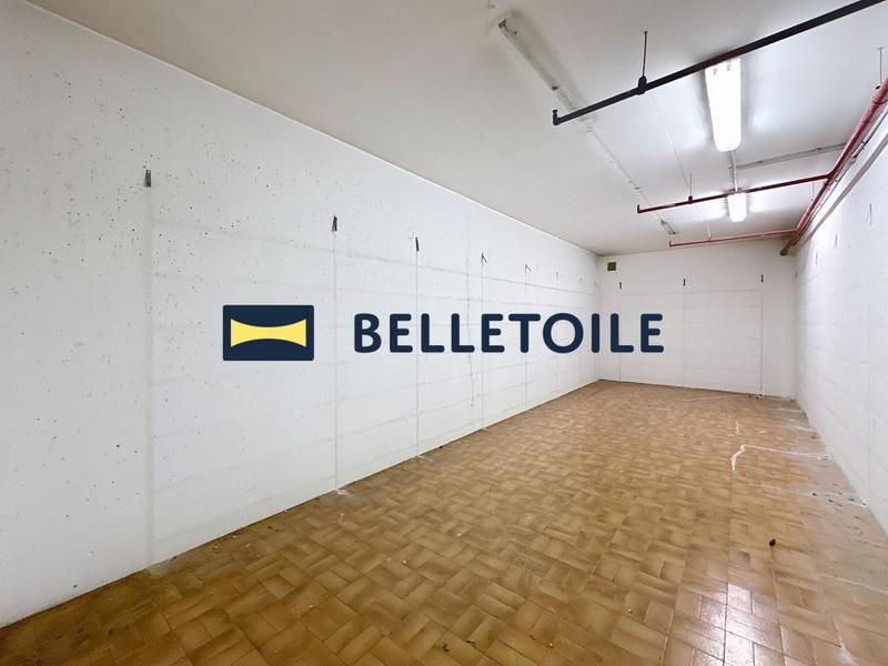Entrepôt - 380 m²