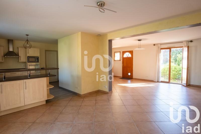 Maison - 143 m² - 5 pièces