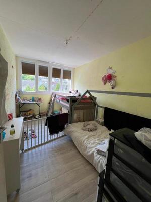 Appartement - 100 m² - 6 pièces