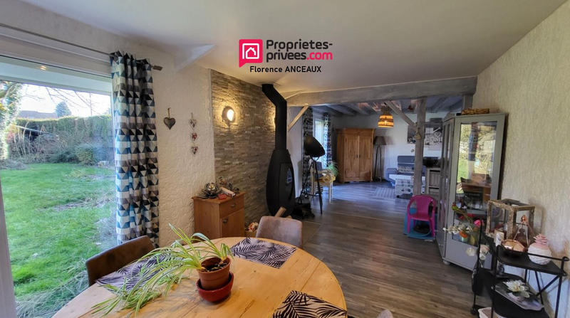 Maison - 207 m² - 7 pièces