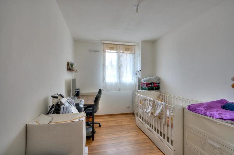 Maison - 92 m² - 5 pièces