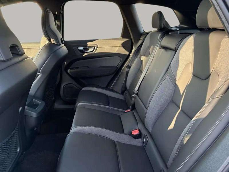 Volvo Xc60 B5 Plus Black Edition Awd