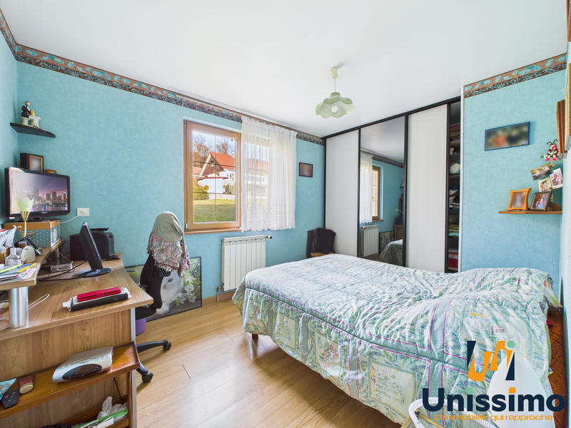 Maison - 87 m² - 4 pièces