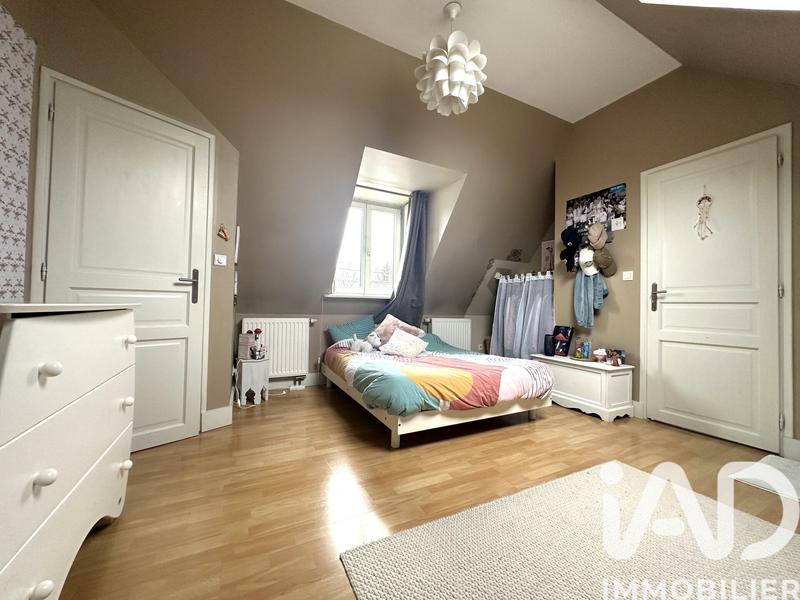 Maison - 188 m² - 6 pièces