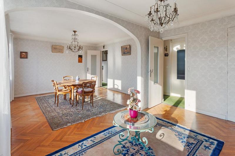 Maison - 172 m² - 10 pièces