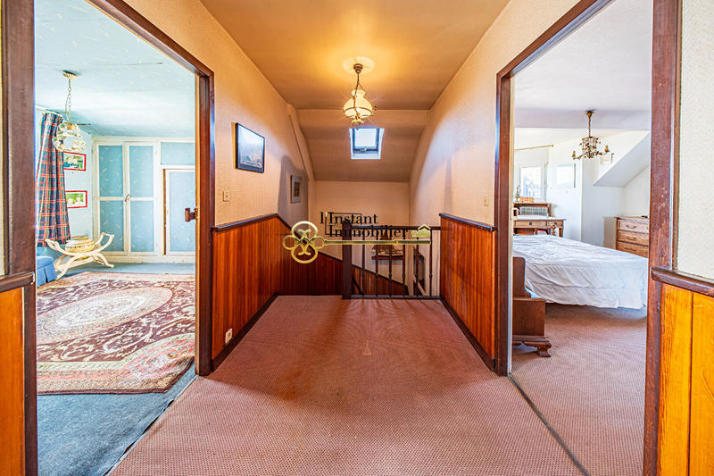 Maison - 167 m² - 7 pièces