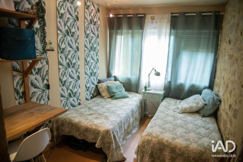 Maison - 668 m² - 27 pièces