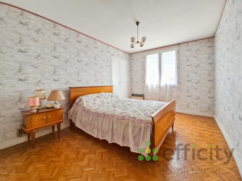 Maison - 110 m² - 4 pièces