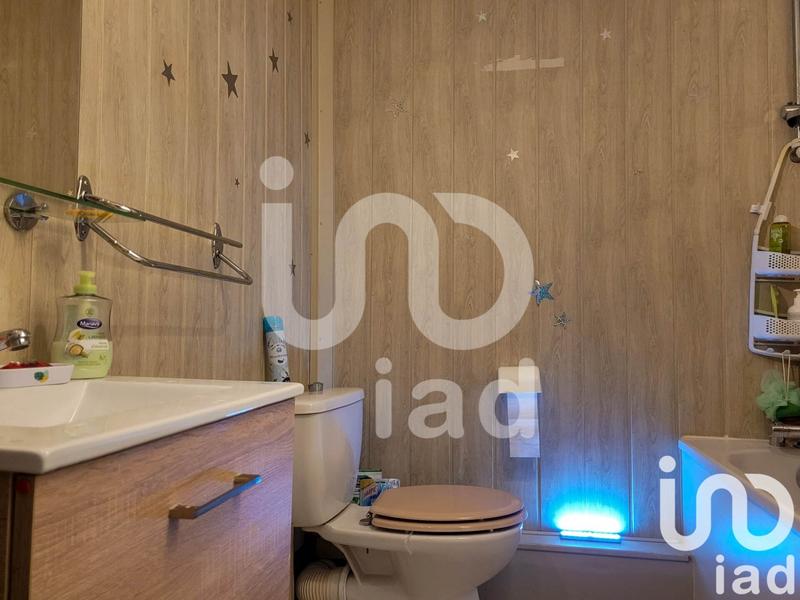 Maison - 212 m² - 8 pièces