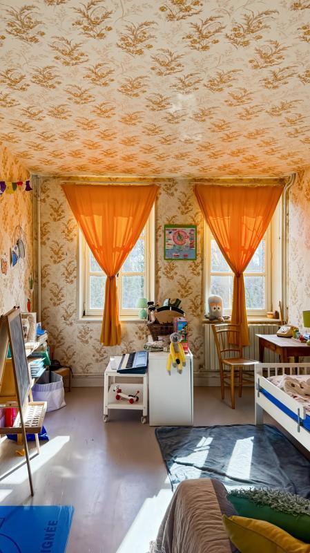 Demeure - 915 m² - 40 pièces