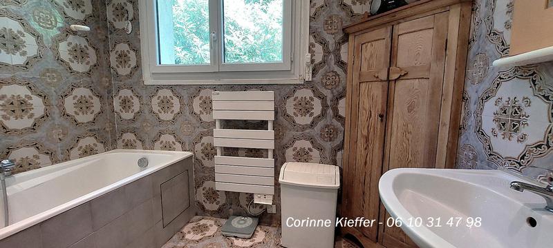 Maison - 282 m² - 11 pièces