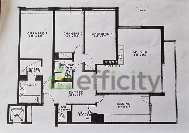 Appartement - 94 m² - 4 pièces
