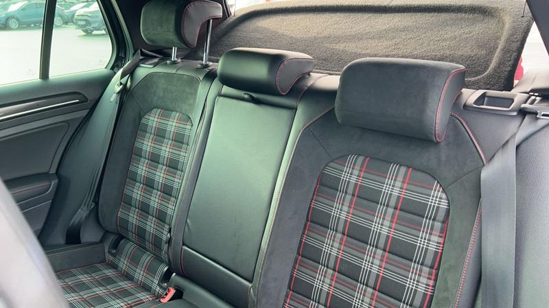 Volkswagen Golf VII 2.0 Tfsi 220 Dsg6 Gti Performance