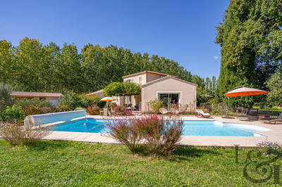 Maison - 182 m² - 7 pièces